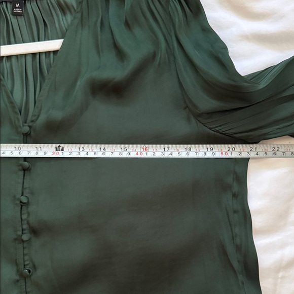 Banana Republic Dark Green V-Neck Button-Front Blouse - Picture 7 of 10